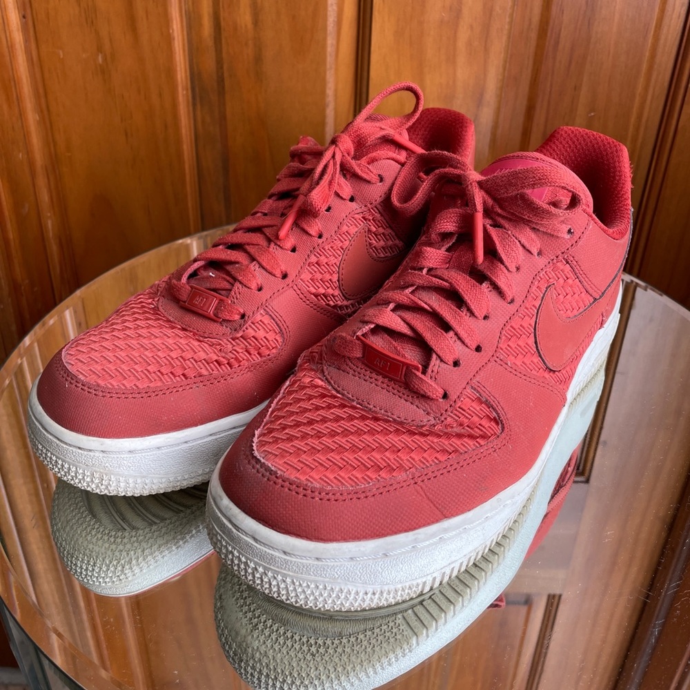 Nike Air Force 1 '07 Pinnacle Dragon Red Wmens Low Top Sneaker Shoe Size 9